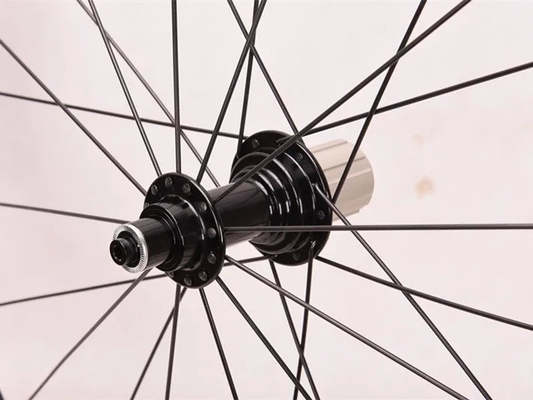 12K R13 V Brake System 700C Carbon Fiber Road Bicycle Wheelset with Aluminum Alloy Brake Surface and Pillar 1423 Spokes