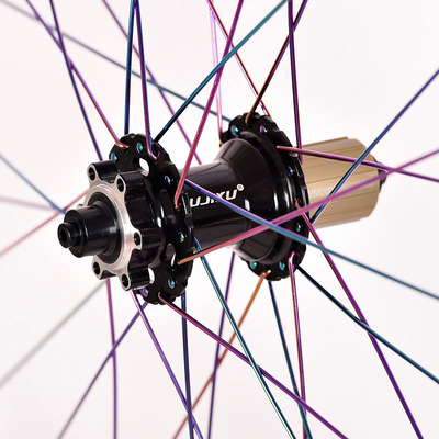 Carbon Fiber Hub 700C Road Wheelset 46mm Depth Disc Brake 32 Holes Spokes
