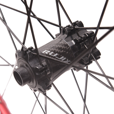 Lightweight Disc Brake Road Bicycle Wheelset 700c Tubeless Type 24H Spoke Hole