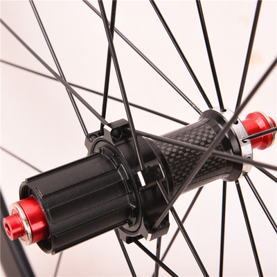 20 / 24h Spoke Holes 40mm Carbon Wheelset Easy Installation Long Lasting