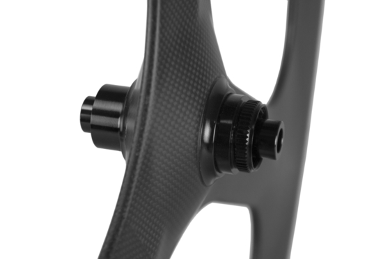 700C V Brake Wheelset 3 Spoke Carbon Bicycle Wheelset 70mm Depth 23mm Width