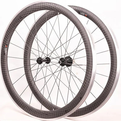 Ein guter Preis. 12K R13 V Bremssystem 700C Kohlenstofffaser Fahrradradradrolle mit Aluminiumlegierung Bremse Oberfläche und Säule 1423 Speichen Online