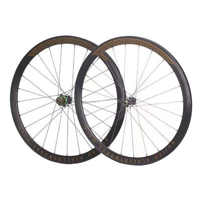 İyi fiyat Ultralight 690 Ring Road Bisiklet Jant Seti Renkli Göbek ile Özelleştirilebilir çevrimiçi