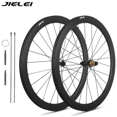 İyi fiyat JIELEI Yüksek Kaliteli 700c Karbon Fiber Bisiklet Tekerlek Seti 46mm 24 Delikli Dört Pençeli Clincher Disk Fren Tubeless Yol Bisikleti Tekerlekleri çevrimiçi